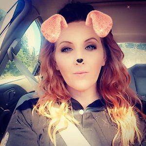 Meet your Posher, Cassie